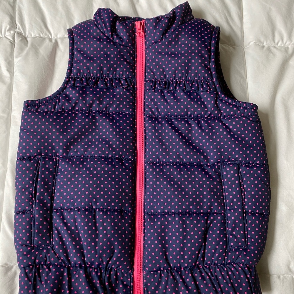 Oshkosh kids pouf vest